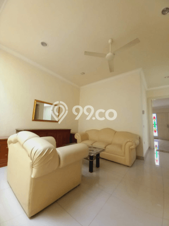 Rumah sewa siap huni 4 KT di Pondok Indah, Jakarta Selatan Rumah sewa siap huni 4 KT di Pondok Indah, Jakarta Selatan