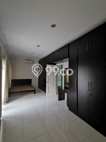 Dijual Rumah Mewah Elegan Dengan View Cantik di Gading Serpong, Tangerang Dijual Rumah Mewah Elegan Dengan View Cantik di Gading Serpong, Tangerang