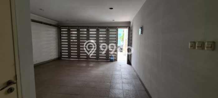 Hunian Elit LB 300m2 Siap Huni Desain Elegan di Sunter, Jakarta Utara Hunian Elit LB 300m2 Siap Huni Desain Elegan di Sunter, Jakarta Utara