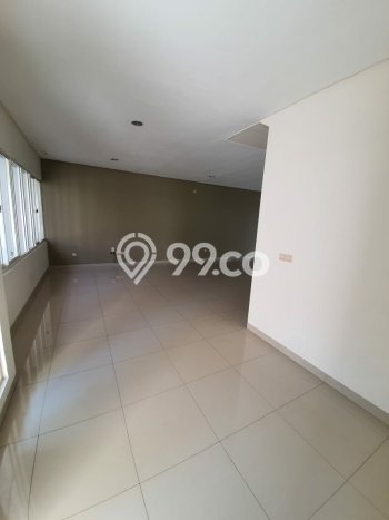 Rumah Bagus Siap Pakai Di Cengkareng Luas 240m2 Lokasi Strategis Rumah Bagus Siap Pakai Di Cengkareng Luas 240m2 Lokasi Strategis