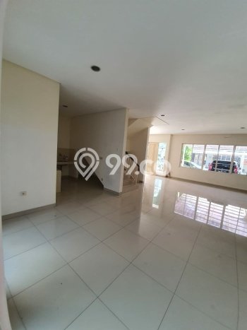 Rumah Bagus Siap Pakai Di Cengkareng Luas 240m2 Lokasi Strategis Rumah Bagus Siap Pakai Di Cengkareng Luas 240m2 Lokasi Strategis