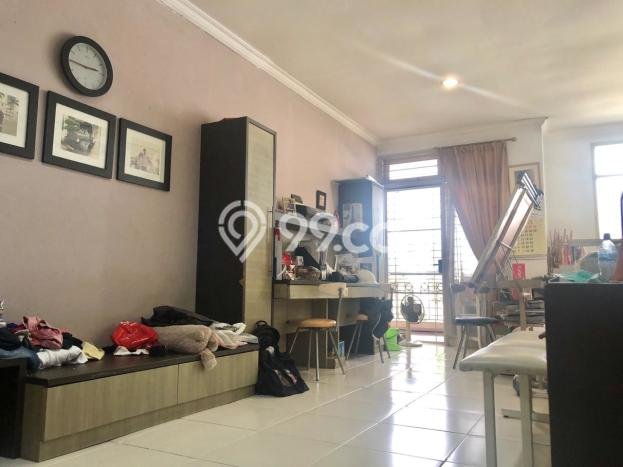 Hunian Asri LT 325m² Dekat Pusat Kota di Taman Palem, Jakarta Barat Hunian Asri LT 325m² Dekat Pusat Kota di Taman Palem, Jakarta Barat