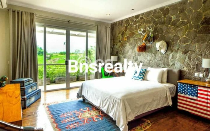 PROPERTI PILIHAN! Rumah area Canggu, Luas 1130m2m² LB 600m2m² PROPERTI PILIHAN! Rumah area Canggu, Luas 1130m2m² LB 600m2m²