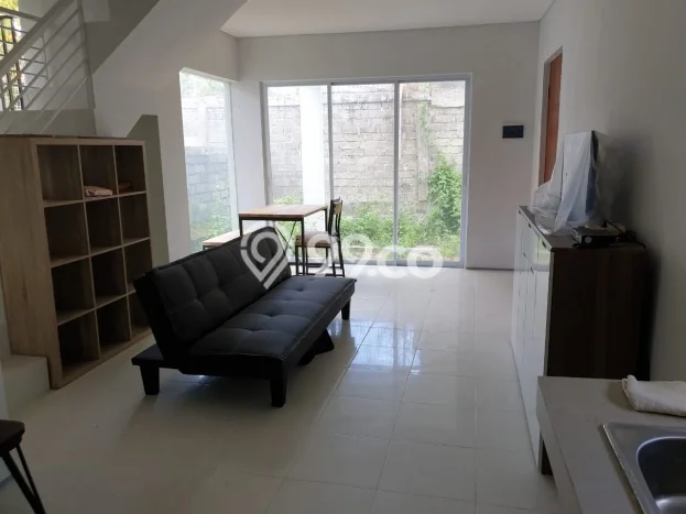 HARGA TERBAIK! Rumah di Puri Gading, 3 KM, Area Asri, Luas 122m² LB 100m² HARGA TERBAIK! Rumah di Puri Gading, 3 KM, Area Asri, Luas 122m² LB 100m²