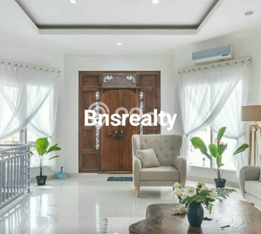 HARGA SPECIAL! Rumah Asri di Jimbaran, Badung, Luas 350m2m² Bangunan 250m2m² Bisa Nego! HARGA SPECIAL! Rumah Asri di Jimbaran, Badung, Luas 350m2m² Bangunan 250m2m² Bisa Nego!