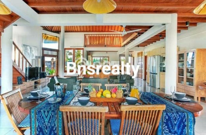 DIJUAL CEPAT! Rumah area Canggu, Badung, LT 1950m2m² Bangunan 1365m2m² BISA KPR! DIJUAL CEPAT! Rumah area Canggu, Badung, LT 1950m2m² Bangunan 1365m2m² BISA KPR!