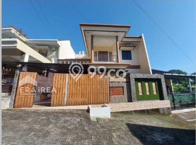 Hunian Impian Keluarga! Rumah 2 Lantai di Banyumanik, Semarang, Luas 1m² LB 0m² Hunian Impian Keluarga! Rumah 2 Lantai di Banyumanik, Semarang, Luas 1m² LB 0m²