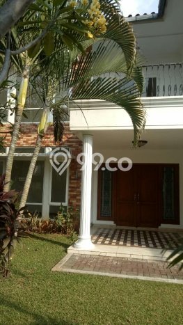 Rumah Luxury Modern Tanpa Renovasi di Kemang Jakarta Selatan Rumah Luxury Modern Tanpa Renovasi di Kemang Jakarta Selatan