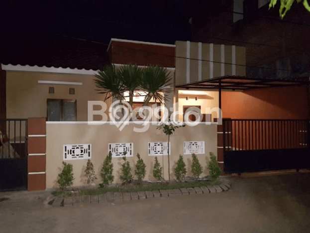 Jual Rumah Strategis Bagus Punya 3 KT di Karangploso Malang SHM Jual Rumah Strategis Bagus Punya 3 KT di Karangploso Malang SHM