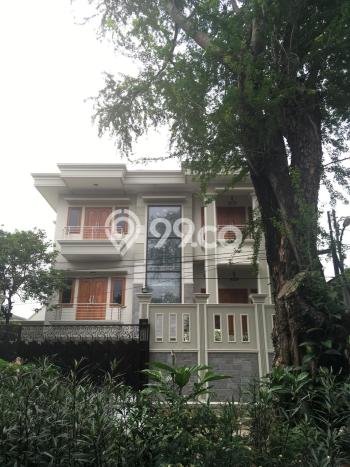 Siap Huni Rumah Mewah 5 Kamar di Duren Sawit Dekat ke Mana Saja Siap Huni Rumah Mewah 5 Kamar di Duren Sawit Dekat ke Mana Saja