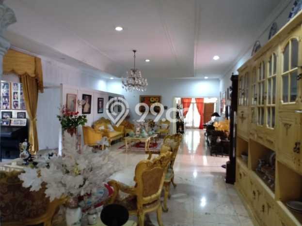 INVESTASI CERDAS! Rumah Premium Tebet, Jakarta Selatan, LT 695m² LB 650m² INVESTASI CERDAS! Rumah Premium Tebet, Jakarta Selatan, LT 695m² LB 650m²