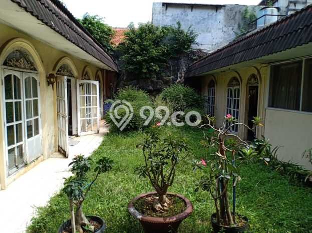INVESTASI CERDAS! Rumah Premium Tebet, Jakarta Selatan, LT 695m² LB 650m² INVESTASI CERDAS! Rumah Premium Tebet, Jakarta Selatan, LT 695m² LB 650m²