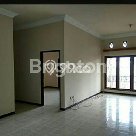 Rumah Terawat 5 KT 3 KM di Araya, Malang Rumah Terawat 5 KT 3 KM di Araya, Malang