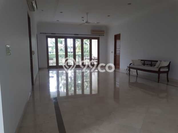 For Sale! Premium House LT 500m2 Desain Elegan di Kemang For Sale! Premium House LT 500m2 Desain Elegan di Kemang