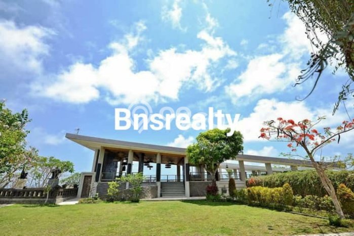 Rumah EXCLUSIVE di Ungasan, Badung, Luas 1800m2m² LB 800m2m² KESEMPATAN TERBATAS! Rumah EXCLUSIVE di Ungasan, Badung, Luas 1800m2m² LB 800m2m² KESEMPATAN TERBATAS!