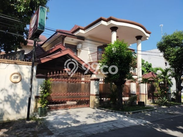 Dijual Rumah Premium dengan Fasilitas Sekitar Lengkap di Banjarsari, Surakarta Dijual Rumah Premium dengan Fasilitas Sekitar Lengkap di Banjarsari, Surakarta