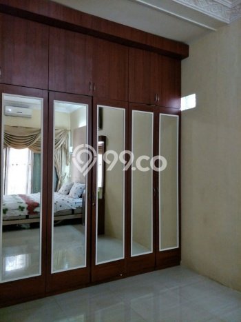 Dijual Rumah Premium dengan Fasilitas Sekitar Lengkap di Banjarsari, Surakarta Dijual Rumah Premium dengan Fasilitas Sekitar Lengkap di Banjarsari, Surakarta