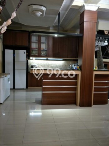 Dijual Rumah Premium dengan Fasilitas Sekitar Lengkap di Banjarsari, Surakarta Dijual Rumah Premium dengan Fasilitas Sekitar Lengkap di Banjarsari, Surakarta