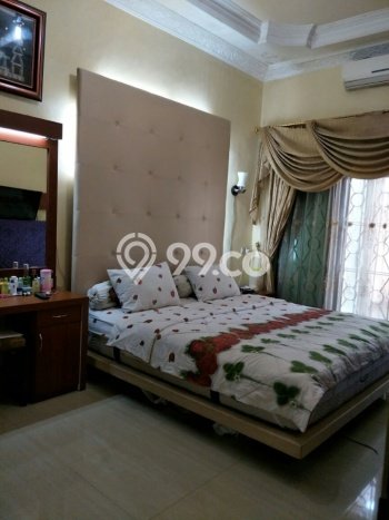 Dijual Rumah Premium dengan Fasilitas Sekitar Lengkap di Banjarsari, Surakarta Dijual Rumah Premium dengan Fasilitas Sekitar Lengkap di Banjarsari, Surakarta