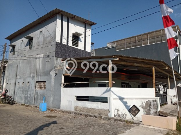 Jual Rumah Bagus Siap Huni LB 240m2 di Semarang Barat, Semarang Jual Rumah Bagus Siap Huni LB 240m2 di Semarang Barat, Semarang