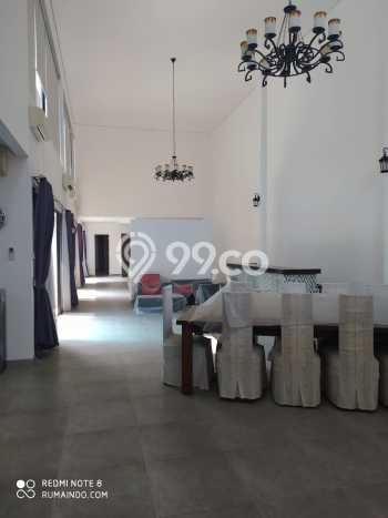 Rumah Mewah dg Private Pool TERMURAH dekat Sekolah Gonzaga Pejaten Barat, Jakarta Selatan Rumah Mewah dg Private Pool TERMURAH dekat Sekolah Gonzaga Pejaten Barat, Jakarta Selatan