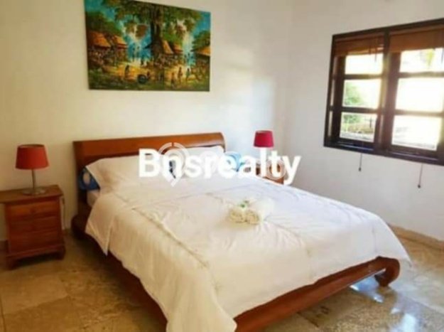 HUNIAN BERKELAS! Rumah Premium Ungasan, Badung, Luas Tanah 380m2m² Luas Bangunan 200m2m² HUNIAN BERKELAS! Rumah Premium Ungasan, Badung, Luas Tanah 380m2m² Luas Bangunan 200m2m²