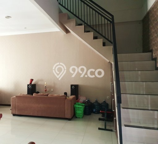 Dijual Cepat Rumah LT 125m² / LB 200m² di Kawasan Komersial Bintaro, Tangerang Selatan Dijual Cepat Rumah LT 125m² / LB 200m² di Kawasan Komersial Bintaro, Tangerang Selatan