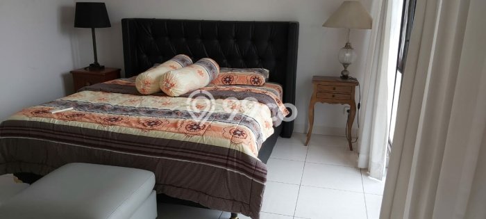 Rumah Nyaman di BSD, 4 KT, Area Tenang, LT 300m² Bangunan 250m² Rumah Nyaman di BSD, 4 KT, Area Tenang, LT 300m² Bangunan 250m²