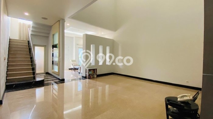 For Sale! Premium House LT 291m2 Desain Modern di Pondok Indah For Sale! Premium House LT 291m2 Desain Modern di Pondok Indah