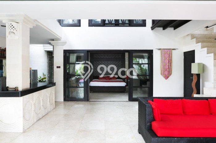 Hunian Elit LB 243m2 Siap Huni Desain Elegan di Seminyak, Badung Hunian Elit LB 243m2 Siap Huni Desain Elegan di Seminyak, Badung