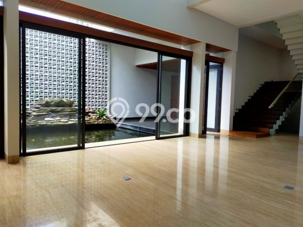 Rumah Mewah LB 1046m2 Siap Huni Desain Elegan di BSD City, Tangerang Rumah Mewah LB 1046m2 Siap Huni Desain Elegan di BSD City, Tangerang