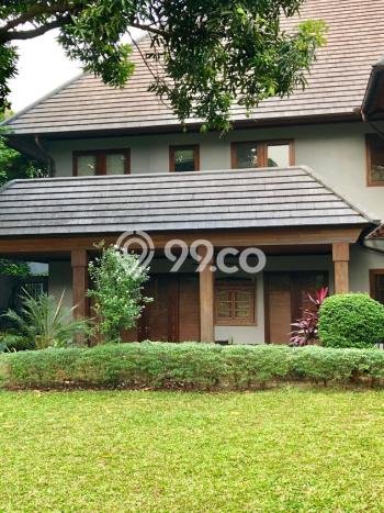 For Sale! Premium House LT 1186m2 Desain Elegan di Kemang For Sale! Premium House LT 1186m2 Desain Elegan di Kemang