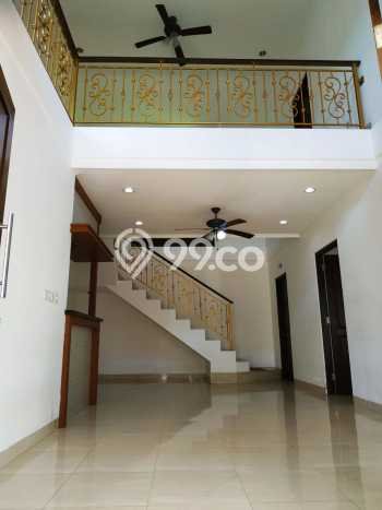Rumah di Kawasan Nusa Dua, Lingkungan Elite LT 200m² Rumah di Kawasan Nusa Dua, Lingkungan Elite LT 200m²