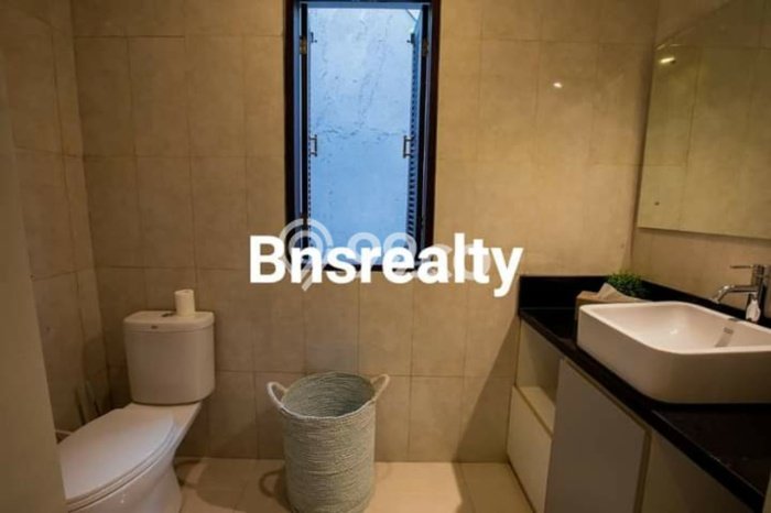 Rumah Strategis dengan Luas Tanah 342m2m² di Lokasi Ungasan, Badung Rumah Strategis dengan Luas Tanah 342m2m² di Lokasi Ungasan, Badung