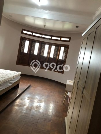 Dijual Rumah Premium dengan Fasilitas Sekitar Lengkap di Banjarsari, Solo Dijual Rumah Premium dengan Fasilitas Sekitar Lengkap di Banjarsari, Solo