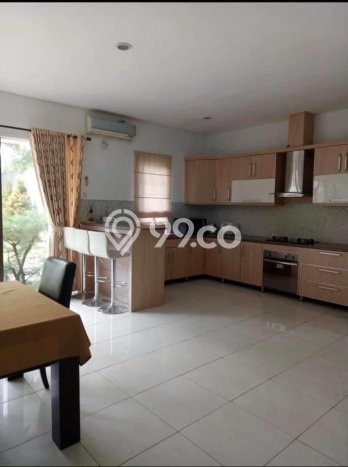 Rumah Sewa Tangerang LT 388m2 LB 300m2 Kawasan BSD Rumah Sewa Tangerang LT 388m2 LB 300m2 Kawasan BSD