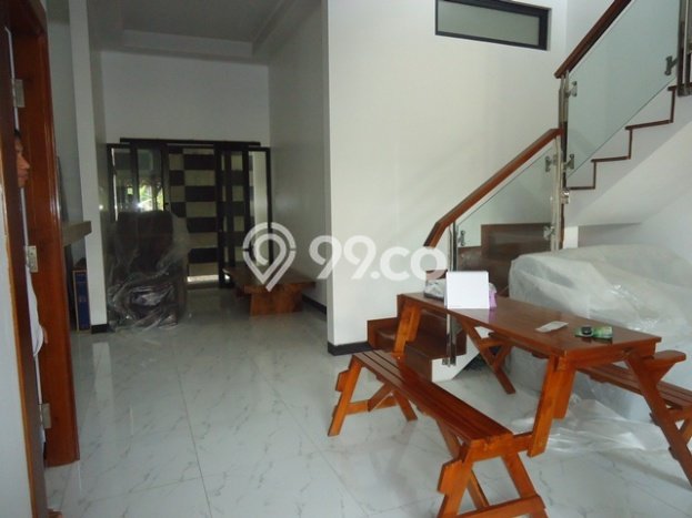 Hunian Eksklusif Dijual LT 220m2 di Jatisampurna, Bekasi Hunian Eksklusif Dijual LT 220m2 di Jatisampurna, Bekasi