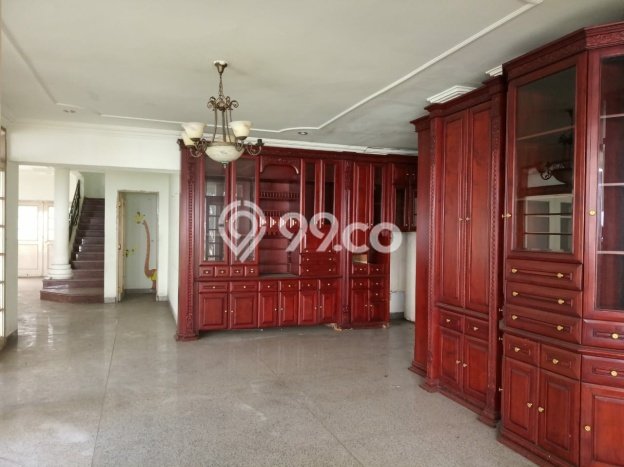 Rumah LT 694m² / LB 601m² Lokasi Premium di Dago, Bandung Rumah LT 694m² / LB 601m² Lokasi Premium di Dago, Bandung