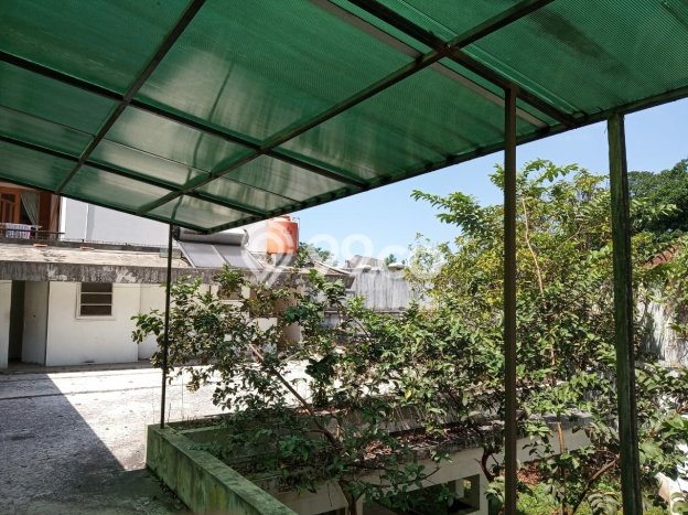 Rumah LT 694m² / LB 601m² Lokasi Premium di Dago, Bandung Rumah LT 694m² / LB 601m² Lokasi Premium di Dago, Bandung