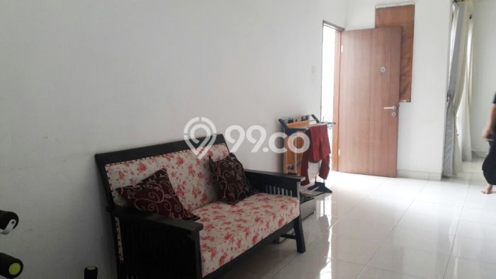 For Sale Hunian Rumah Nyaman 4 Kamar di Bintaro, Tangerang Selatan For Sale Hunian Rumah Nyaman 4 Kamar di Bintaro, Tangerang Selatan
