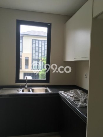 Dijual Rumah Luas Elegan Dengan View Eksklusif di BSD, Tangerang Dijual Rumah Luas Elegan Dengan View Eksklusif di BSD, Tangerang