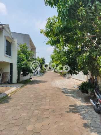 Kost 12 Pintu Arga Merbabu Cilegon 2 Lantai Terjun Bebas dari 2,5M Kost 12 Pintu Arga Merbabu Cilegon 2 Lantai Terjun Bebas dari 2,5M