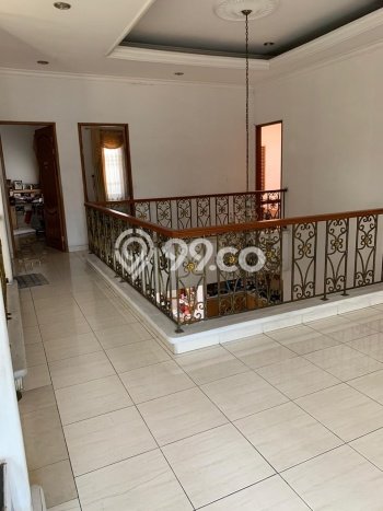 Rumah Elit LB 349m2 Siap Pakai Desain Elegan di Kedoya, Jakarta Barat Rumah Elit LB 349m2 Siap Pakai Desain Elegan di Kedoya, Jakarta Barat