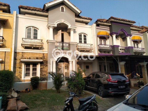 Rumah Modern LB/LT 114m2/112m2 Siap Huni di Raffles Hills, Jakarta Timur Rumah Modern LB/LT 114m2/112m2 Siap Huni di Raffles Hills, Jakarta Timur