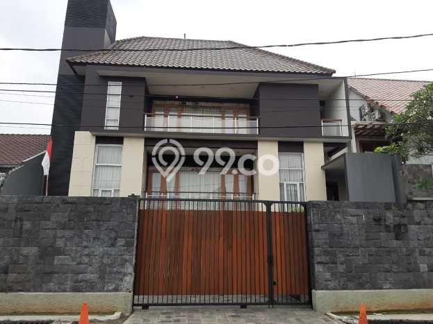 The Newly Luxury House with Private Pool & Lift at SENOPATI AREA, Kebayoran Baru The Newly Luxury House with Private Pool & Lift at SENOPATI AREA, Kebayoran Baru