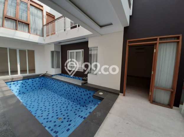 The Newly Luxury House with Private Pool & Lift at SENOPATI AREA, Kebayoran Baru The Newly Luxury House with Private Pool & Lift at SENOPATI AREA, Kebayoran Baru