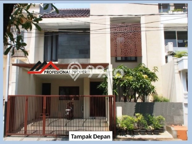 Rumah Mewah LB 220m2 Siap Pakai Desain Elegan di Pondok Indah, Jakarta Selatan Rumah Mewah LB 220m2 Siap Pakai Desain Elegan di Pondok Indah, Jakarta Selatan