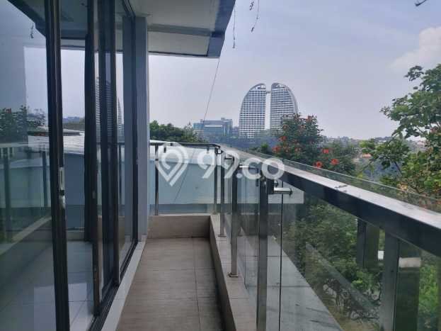 Rumah Luxury Modern Siap Huni di Dago Bandung Rumah Luxury Modern Siap Huni di Dago Bandung