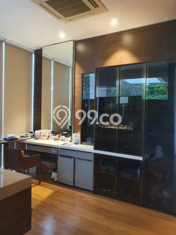 Rumah Elit Modern Tanpa Renovasi di Pantai Indah Kapuk Jakarta Utara Rumah Elit Modern Tanpa Renovasi di Pantai Indah Kapuk Jakarta Utara