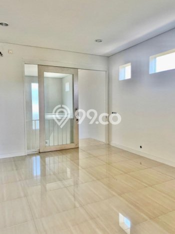 Rumah Cantik Siap Huni Di Cilandak Luas 440m2 Lokasi Strategis Rumah Cantik Siap Huni Di Cilandak Luas 440m2 Lokasi Strategis